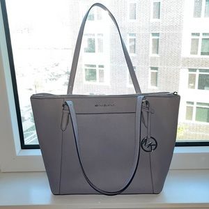 Michael Kors Tote